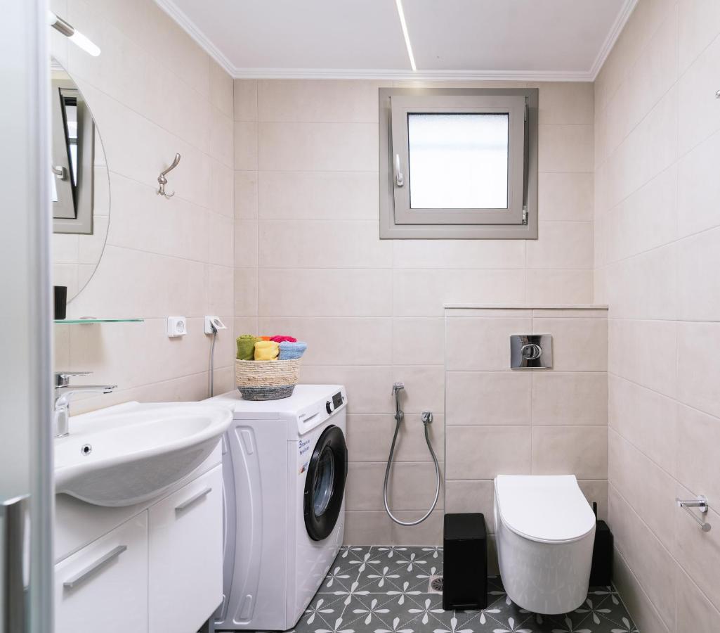 קמילרי Lychnos Apartments מראה חיצוני תמונה