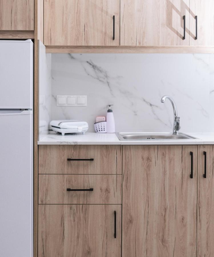 קמילרי Lychnos Apartments מראה חיצוני תמונה