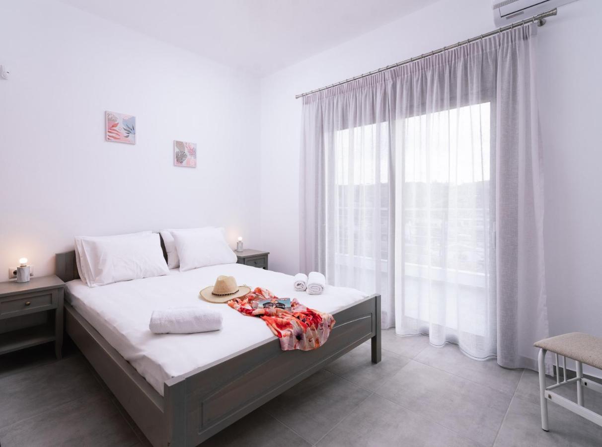 קמילרי Lychnos Apartments מראה חיצוני תמונה