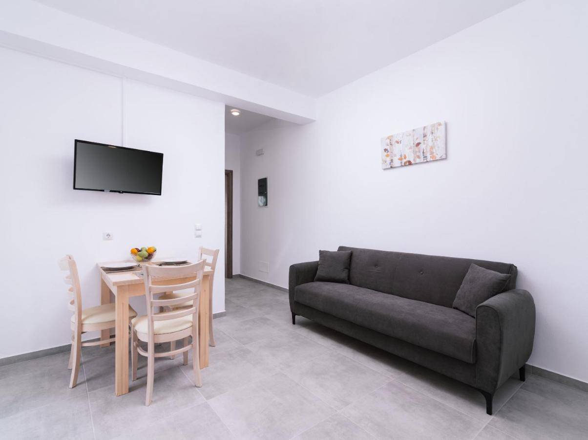 קמילרי Lychnos Apartments מראה חיצוני תמונה